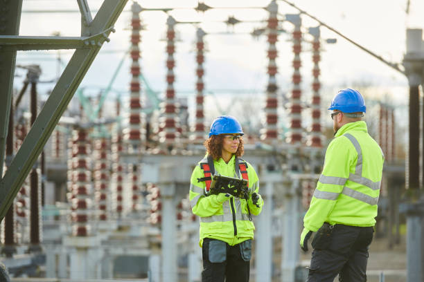 Best Circuit Breaker Repair  in Eleanor, WV